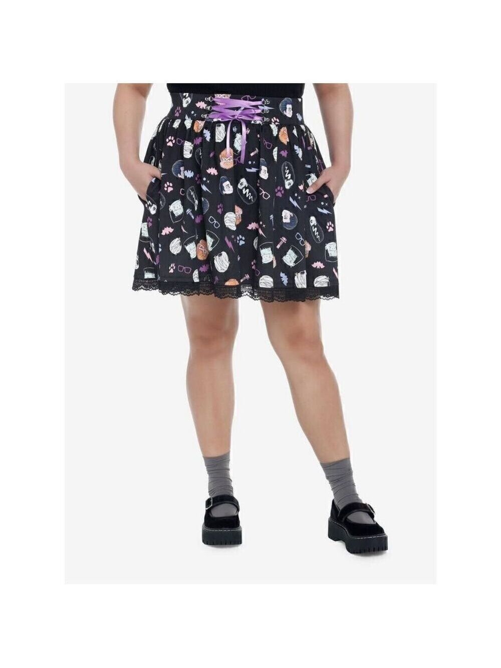 Universal Monsters Chibi Lace-Up Skirt Plus Size 1